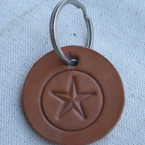 Handmade Leather Pentacle Keychain - Picture 1 of 3